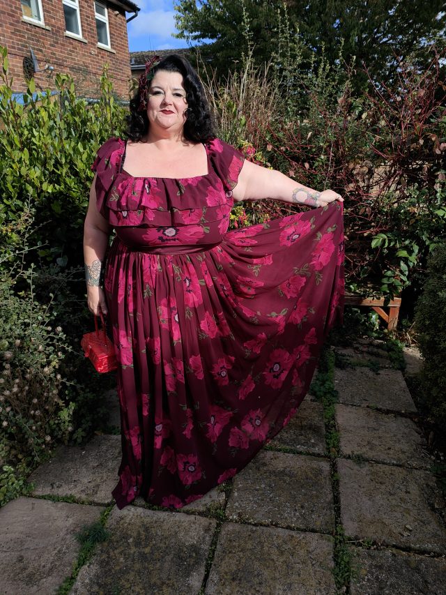 TKMaxx, TKMaxx Clothing, Plus Size Clothing, Plus Size dress, Maxi dress, size 26 style, Plus Size Model, Plus Size Fashion, Fatshionista,