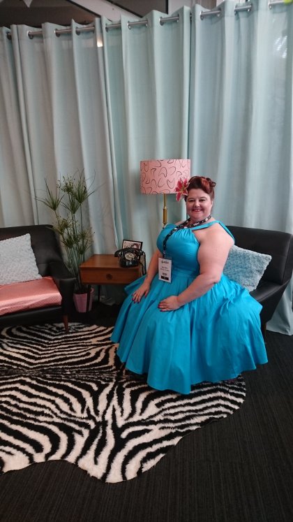 london edge, pin up academy, plus size photoshoot