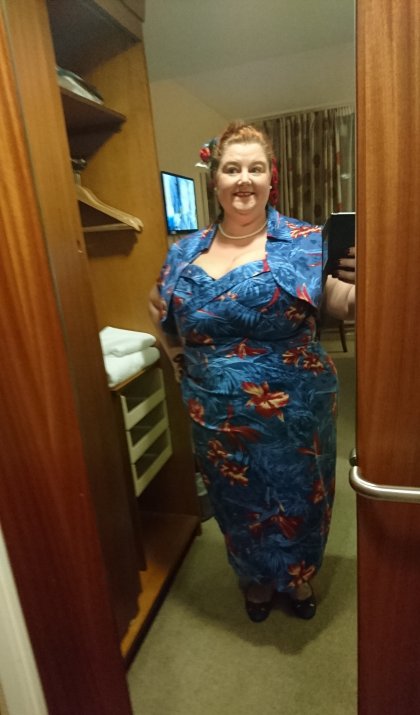 dress, evening-dress, plus-size, plus-size-gowns, stockport, alma-lodge-hotel, mother-of-the-bride, plus-size-evening-gown