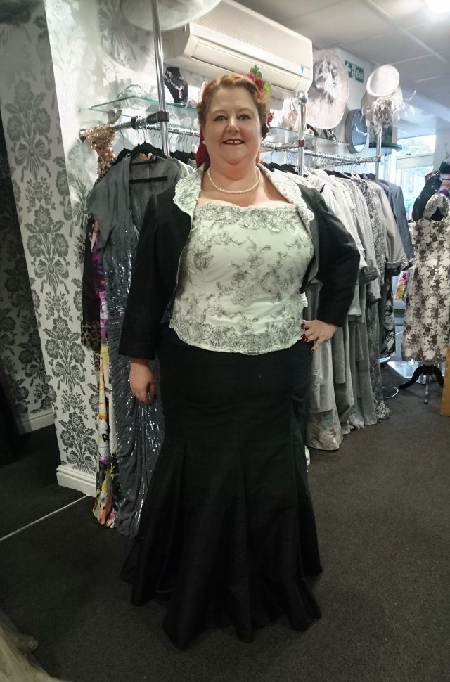 dress, evening-dress, plus-size, plus-size-gowns, stockport, alma-lodge-hotel, mother-of-the-bride, plus-size-evening-gown