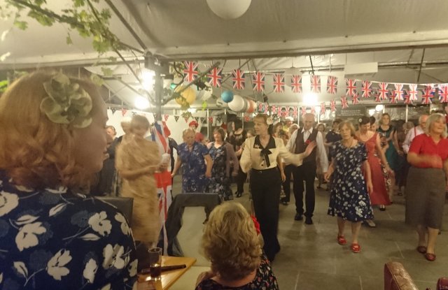 social-dance, 1940s-dance, dance-classes, barn-dance, social-foxtrot, lambeth-walk, breakaway-blues, square-tango, strolling, vintage-dance, vintage-style, vintage-hat, rations, ration-box