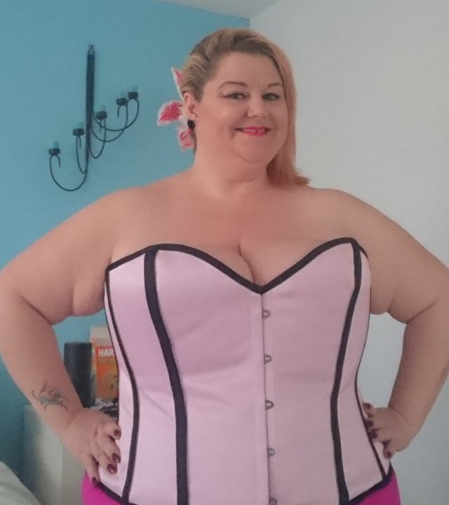 Pretty in Pink - Secret Plus Size Goddess