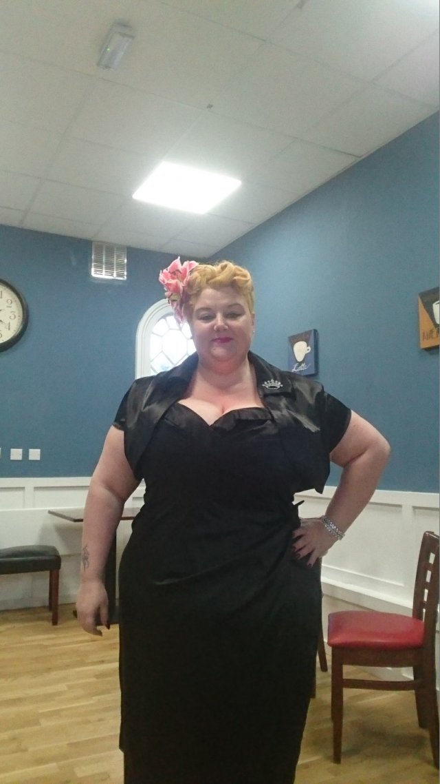 pin-up-girl-clothing, pug-saved-my-life, pug-girl-for-life, plus-size-fashion, plus-size, fatshion, fatshionista, plus-size-vintage, vintage-style, vintage-dresses, jumpsuits, voodoo-vixen, fin-fashion-plus, ASOS-curve, Alice-and-you, lovedrobe, Scarlett-and-Jo