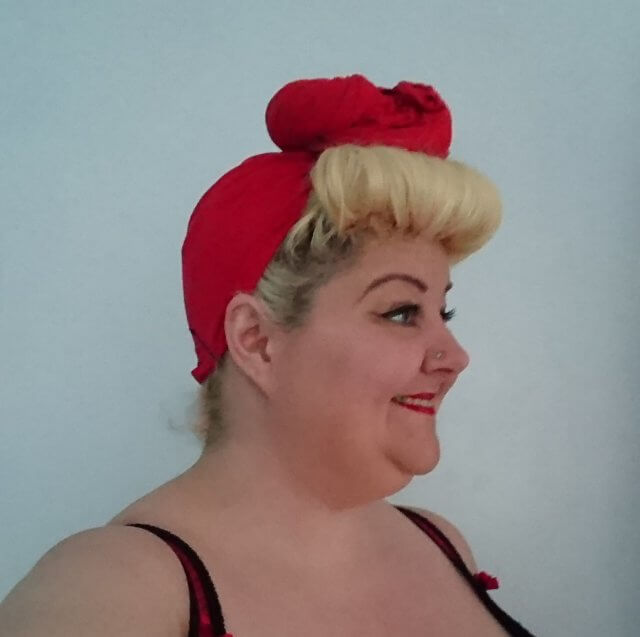 pin-up-girl-clothing, pug-clothing, pin-up-girl-for-life, vintage-style, vintage-girl, vintage-plus-size, plus-size-clothing, plus-size-blogger, fatshionista, fatshion, retro-style, repro-style, jenny-skirt, marks-and-spencers, luxulite, viva-la-lux