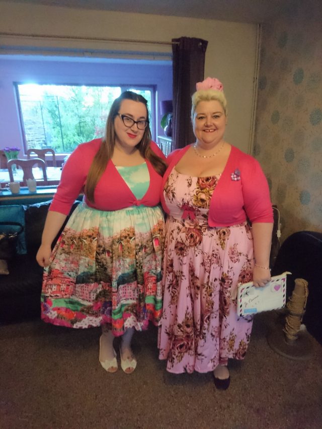 Lindybop, Hell Bunny, Pin Up Girl Clothing, Navabi Clothing, Asos, Alice and You, plus size fashion, plus size blogger, outfit of the month, plus size outfits