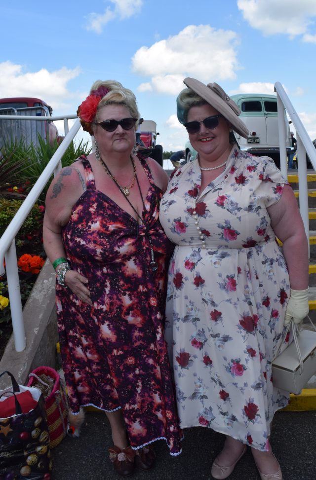 how chow, leicester vintage carnival, hell bunny dress, plus size blogger, vintage blogger, theodore, vintage style, vintage events, custom cars, classic car show, 