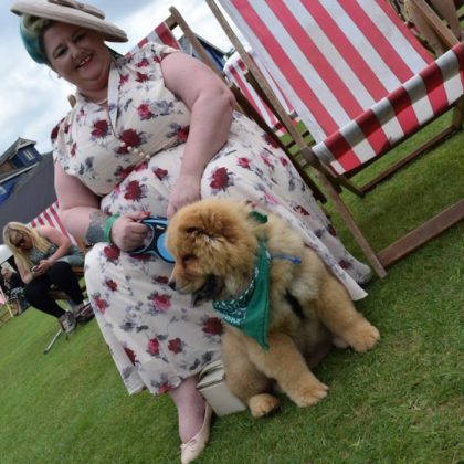 chow chow, leicester vintage carnival, hell bunny dress, plus size blogger, vintage blogger, theodore, vintage style, vintage events, custom cars, classic car show,