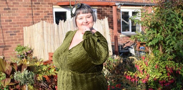 !voodoo vixen, olive dress, molly dress, nicki dress, velvet dress, thirties style, londonedge, velvet gown, plus size, evening wear, plus size vintage, repro vintage, plus size vintage fashion