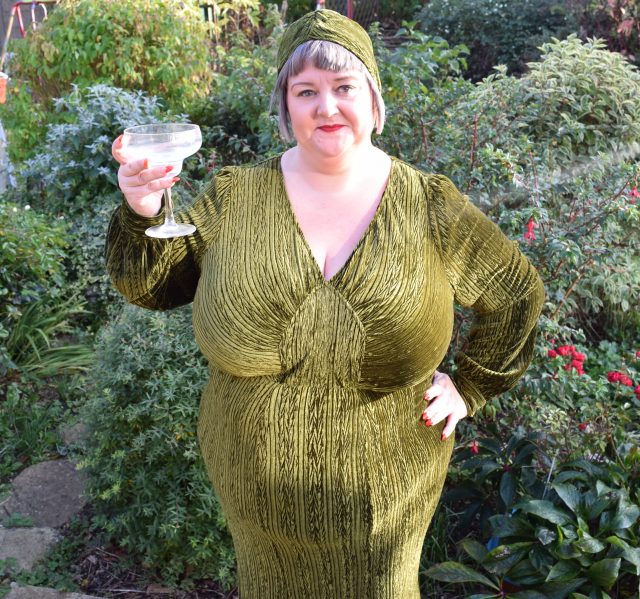 voodoo vixen, olive dress, molly dress, nicki dress, velvet dress, thirties style, londonedge, velvet gown, plus size, evening wear, plus size vintage, repro vintage, plus size vintage fashion