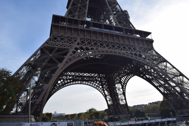 Paris, Eiffel Tower, La Tour Eiffel, fifty before fifty, plus size blogger, ps blogger, plus size fashion, france, blogger adventures, blogger holidays 