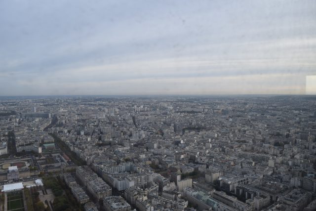 Paris, Eiffel Tower, La Tour Eiffel, fifty before fifty, plus size blogger, ps blogger, plus size fashion, france, blogger adventures, blogger holidays 