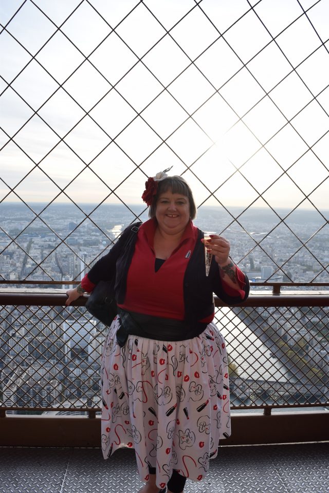 Paris, Eiffel Tower, La Tour Eiffel, fifty before fifty, plus size blogger, ps blogger, plus size fashion, france, blogger adventures, blogger holidays 