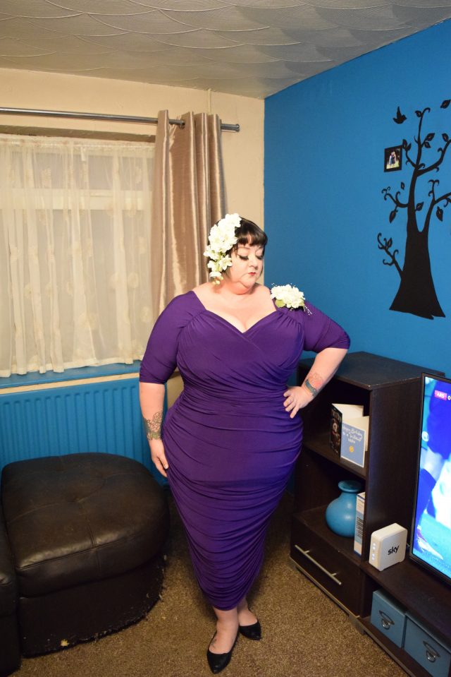 pin up girl clothing, pug clothing, pug saved my life, fatshion, fatshionista, wiggle dress, plus size dresses, plus size clothing, plus size vintage, plus size repro, plus size fashion, ava dress, monica dress, tiki dress, pele dress, hawaiian dress, harley dress, bolero, plus size wiggle, full circle dress 