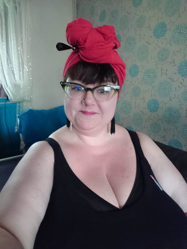 vixen by micheline pitt, turban times, live music, royal and derngate community choir, plus size clothing, retropeepers glasses, gospel choir, vintage look. vintage style, fatshionista, plus size fashion, plus size vintage, vintage girl, theatre trips