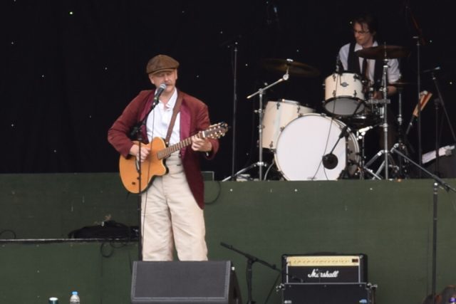 twinwood, twinwood 2018, twinwood festival, vintage festival, tom carradine, champagne charlie, dusty limits, sarah spade and the noisy boys, the chicago stompers, the bootleg beatles, northern soul, the soul shack, pin up girl clothing, betty blue dresses, rock and roll petticoats, rocket shoes, lucite bags, uk breaks, weekend breaks, festival breaks