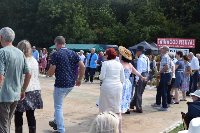 twinwood, twinwood 2018, twinwood festival, vintage festival, tom carradine, champagne charlie, dusty limits, sarah spade and the noisy boys, the chicago stompers, the bootleg beatles, northern soul, the soul shack, pin up girl clothing, betty blue dresses, rock and roll petticoats, rocket shoes, lucite bags, uk breaks, weekend breaks, festival breaks