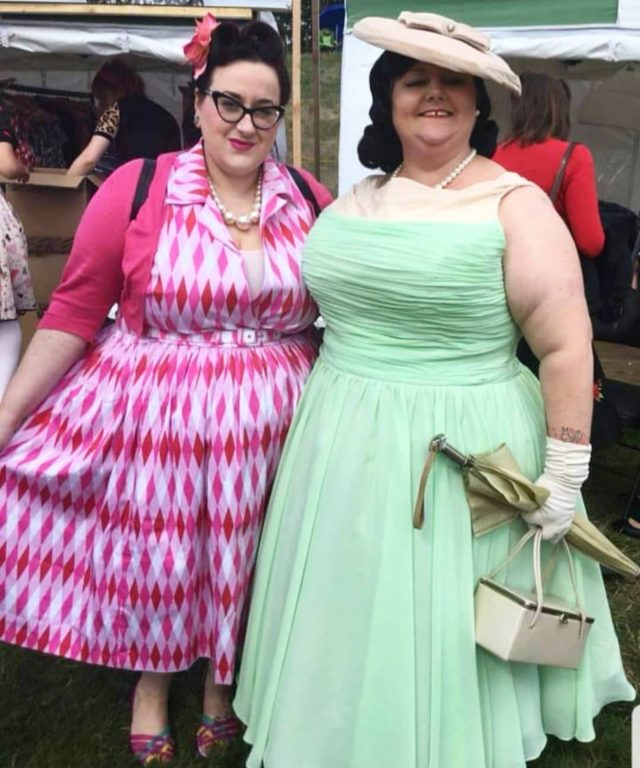 Betty Blue Vintage dresses, johnsons shoes, original vintage, hat porn, hat queen, velvet hats, vintage hats, twinwood festival, twinwood 2018, carl brown hair, vintage style dresses, vintage style clothing, corset wearer, plus size corsets