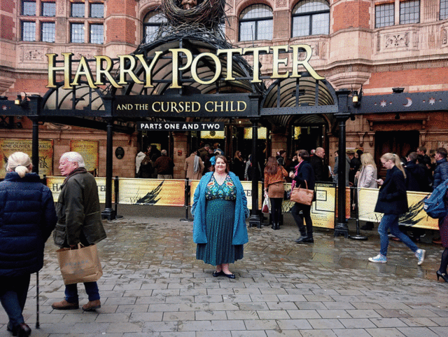 Harry Potter. Harry Potter and the Cursed Child. West End Theatre., London Theatre, Theatre Trips. Blogger Adventures, Hermione Grainger, Ron Weasley, Hogwarts, Five Guys, Kings Cross, CrossTown Donuts