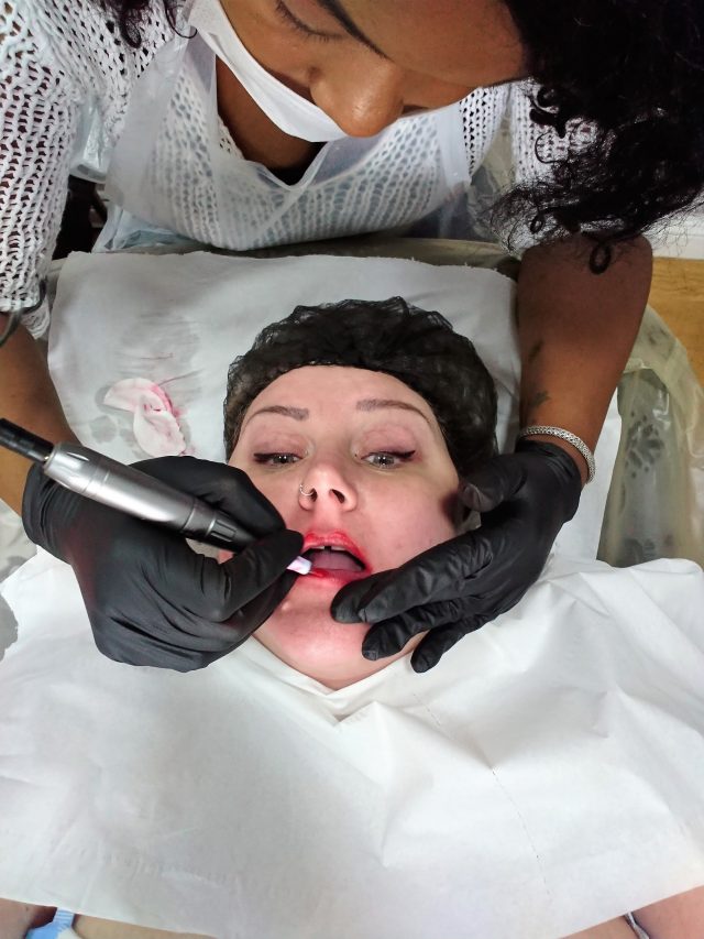 tattoo, eyelid tattoos, lip tattoo, microblading, eyebrow microblading, QL Salon, semi permanent makeup, tattoos, aesthetics, make up, make up tattoos