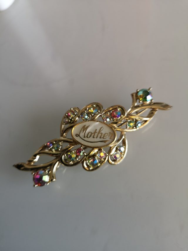 Brooch, Vintage Brooch, Vintage Accessories, Vintage Plus Size, Plus Size Blogger, Vintage Treasures