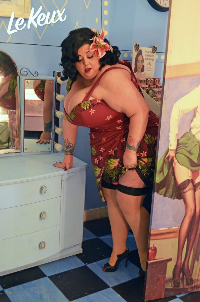 Le Keux, Le Keux Cosmetics, Le Keux Salon, Le Keux Photoshoots, Plus Size Photoshoot, Plus Size Adventures, Plus Size Bloggers, Plus Size Style, Vintage Style, Vintage Fashion, Vintage Wig, Vintage Girl, Size 26 Style, Cheesecake Model, Pin Up Model, Pin Up Girl, Plus Size Model