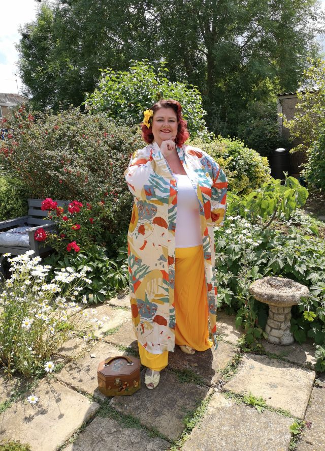 1930s Style, 1930s Beach Pyjamas, Beach Pyjamas, Kimono, Wide Leg Trousers, Shein Clothing, Shein Curve Plus, Shein Plus Size, Plus Size Clothing, Plus Size Vintage Style, Plus Size Fashion, Plus Size Style, Size 26 Style, Plus Size Reviews