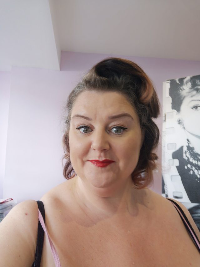 Le Keux, Le Keux Essex, Le Keux Vintage Salon, The Face of Le Keux 2020, Southend on Sea, Airbnb, Vintage Photoshoot, Plus Size Modelling, Plus Size Adventures, Size 26 Style, Plus Size Vintage