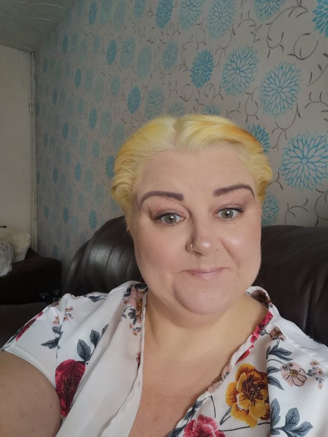 Hair Dye, Hair Bleach, Going Grey, Home Dye Kit, Home Bleach Kit, L'Oreal Colorista Dye, Carl Brown Wigs, Q.L Salon and Aesthetics, Q.L Northampton, Q.L Salon