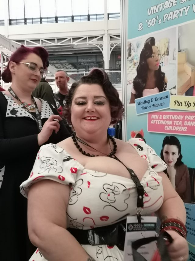 Le Keux, Le Keux Essex, Le Keux Vintage Salon, The Face of Le Keux 2020, Southend on Sea, Airbnb, Vintage Photoshoot, Plus Size Modelling, Plus Size Adventures, Size 26 Style, Plus Size Vintage