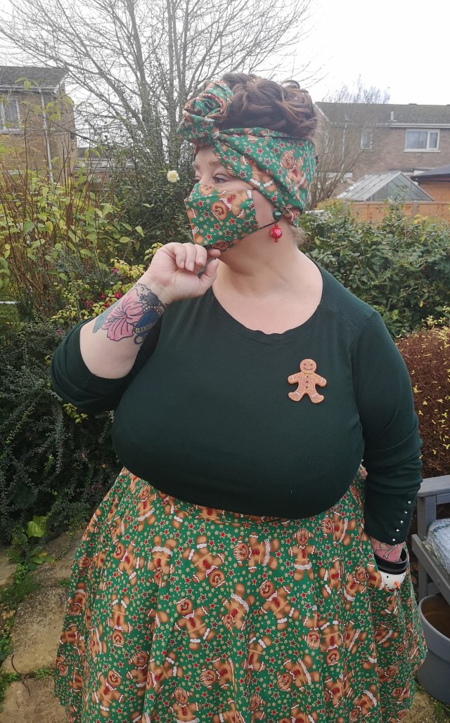 Devil and Desire, Gingerbread Print, Devil and Desire handmade skirts, handmade skirts, made to measure skirts, Christmas clothing, Christmas Prints, Novelty Prints, Circle Skirts, fifties style clothing, swing skirts, Plus size skirts, plus size clothing, plus size style, size 26 style