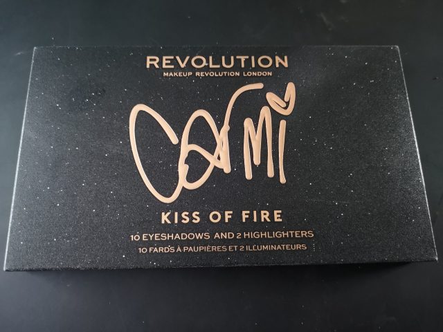 Revolution, Revolution Make-up, Revolution Skin Care, Make Up Revolution, Make Up Reviews, Budget Make Up, Budget Skin Care, Budget Make Up Reviews, Eyeshadow Reviews, Eyeshadow Palettes, Skin Care Routine, Skin Care on a Budget, Problem Skin, Dry Skin, Plus Size Blogger Reviews