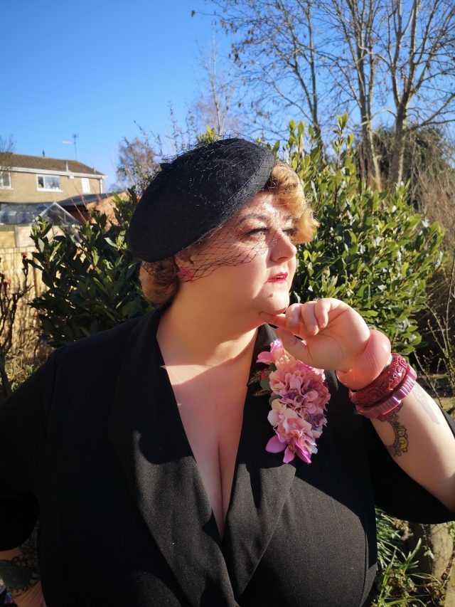 Shein, Shein Gals, Shein Sale, Plus Size Clothing, Plus Size Style, Size 26 Style, Plus Size Vintage, Vintage Style Dress, Vintage Style Girl, Vintage Plus Size, Shein Dress, Shein Hats, Ruby Boo Makes, Retropeepers, Frida Kahlo Sunglasses, Retro Glasses, Retro Specs, 