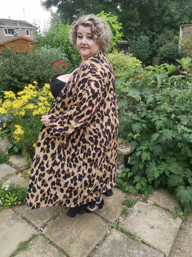 Leopard Print, Leopard, Shein Clothing, Shein Curve, Shein Gals, Shein GB, Shein Coats, Shein Dresses, Plus Size Fashion, Plus Size Style, Plus Size Clothing, Plus Size Fashionista, Size 26 Style, 