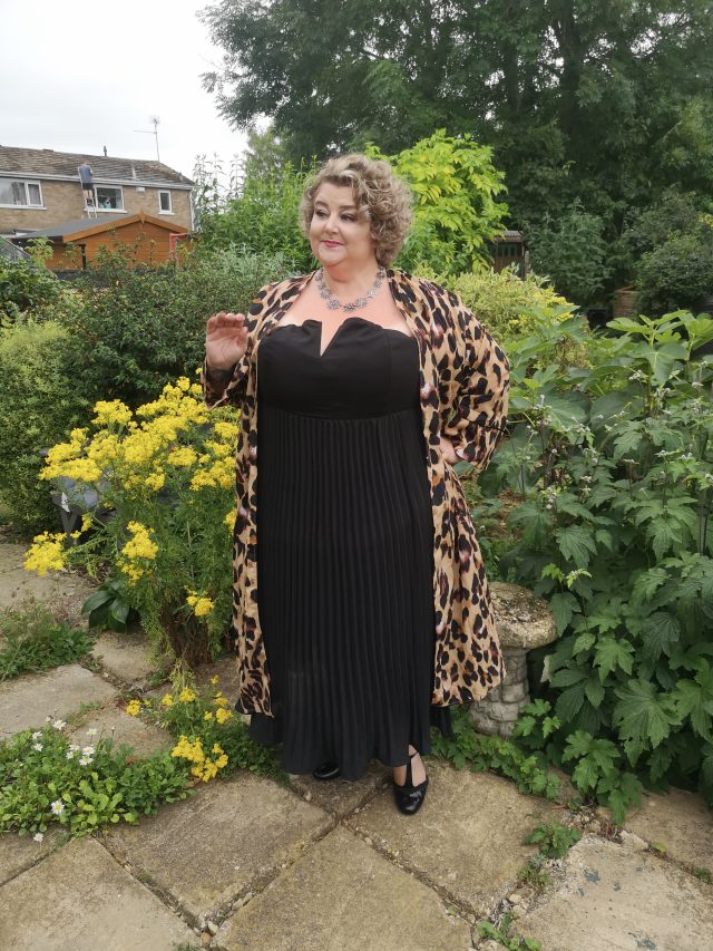 Leopard Print, Leopard, Shein Clothing, Shein Curve, Shein Gals, Shein GB, Shein Coats, Shein Dresses, Plus Size Fashion, Plus Size Style, Plus Size Clothing, Plus Size Fashionista, Size 26 Style, 