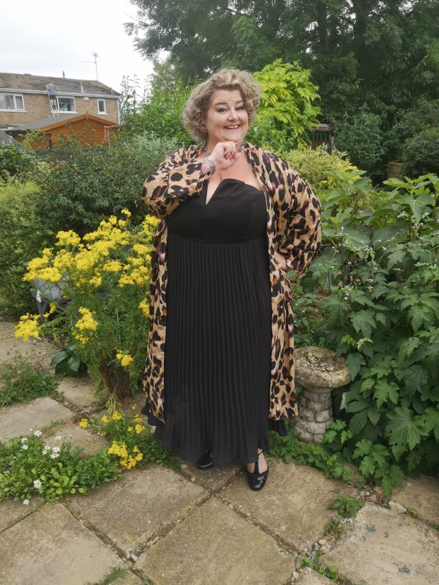 Leopard Print, Leopard, Shein Clothing, Shein Curve, Shein Gals, Shein GB, Shein Coats, Shein Dresses, Plus Size Fashion, Plus Size Style, Plus Size Clothing, Plus Size Fashionista, Size 26 Style, 