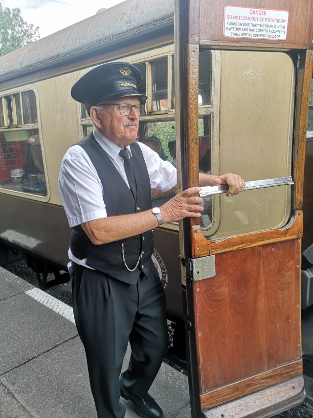 Great Central Railway, 1940s Event, Vintage Events, Vintage Adventures, Vintage Style, Unique Vintage Clothing, Vintage Millinery, Vintage Hats, Vintage Repro, Vintage Bags, GCR Events, Steam Railway, Steam Trains, 