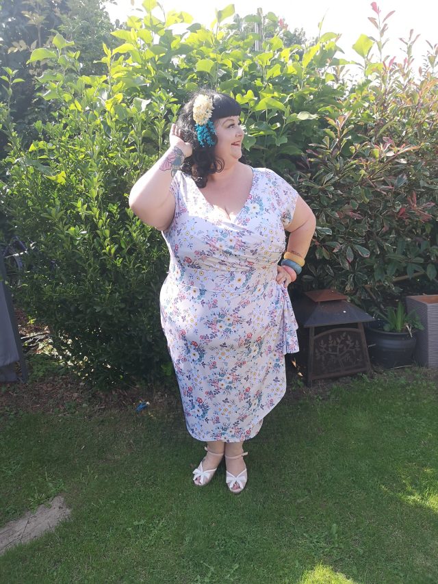 Lady V London, Lady Volup, Plus Size Clothing, Plus Size Dresses, Plus Size Outfits, Plus Size Style, Vintage Style Clothing, Vintage Style, Lulu Hun Shoes, Heritage Re-Loved, Vintage Style Millinery, Millinery, Floral Dresses, Wiggle Dresses, Size 26 Style, Bow and Crossbones Bangles