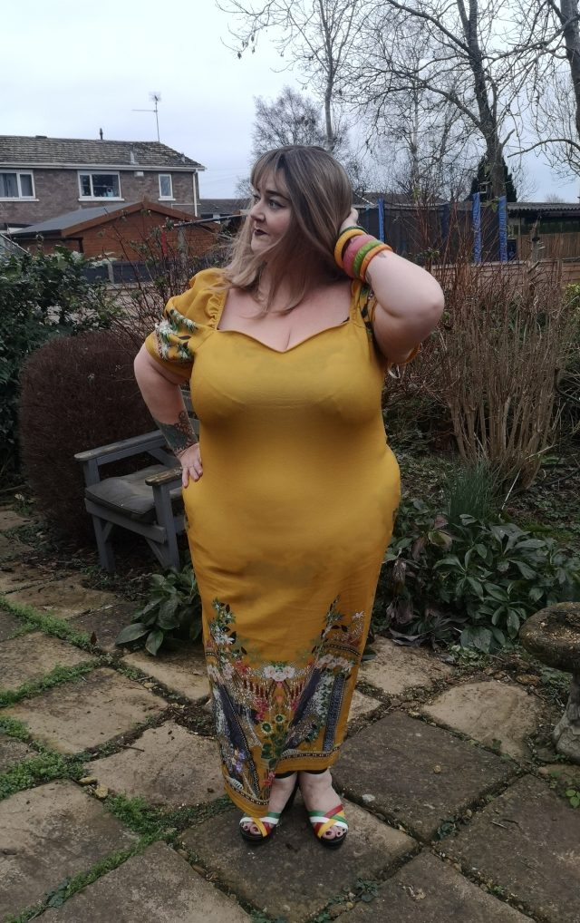 Shein, Shein Clothing, Shein Curve, Shein Gals, Plus Size Clothing, Plus Size Fashion, Plus Size Style, Size 24 Style, Size 26 Style, Plus Size Kimono, 1930s Beach Pyjamas, 1930s Style, Wide Leg Trousers, Vintage Style, Vintage Fashion, Repro Vintage, Reproduction Vintage, Vintage Accessories, Bow and Crossbones 