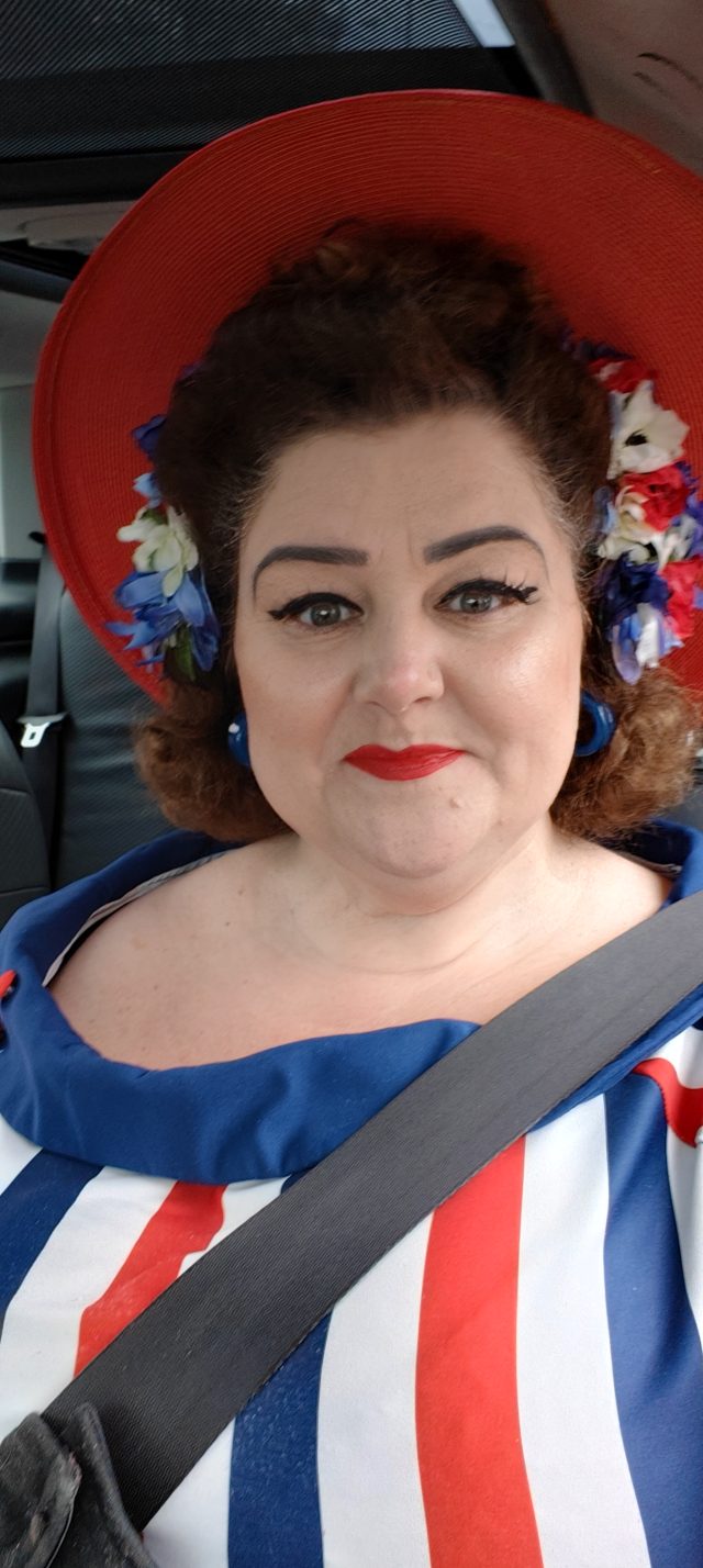 Jubilee Weekend, Jubilee, 70th Jubilee, Platinum Jubilee, Vintage Weekend, Vintage Style, Vintage Dress, Vintage Clothing, Vintage Style, Size 26 Style, Plus Size Clothing, Plus Size Style, Plus Size Dresses, Plus Size Looks