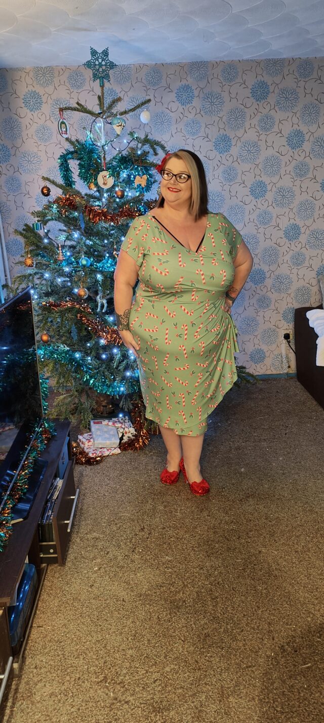 Plus Size Clothing, Plus Size Style, Plus Size Dresses, Vintage Style, Vintage Looks, Plus Size Vintage, Size 26 Style, Christmas Style, Christmas Looks, Christmas Clothing