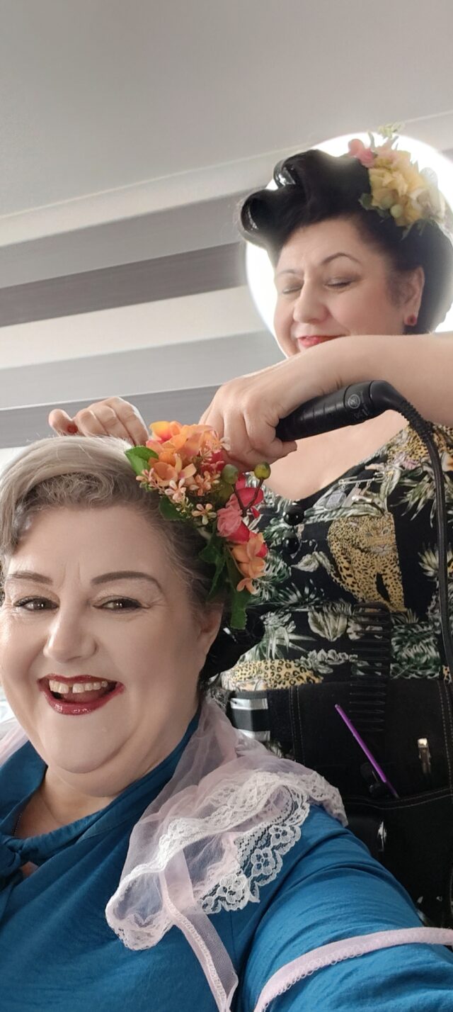 The Earl, The Earl of Doncaster, Vintage Weekend, Vintage Party, Vintage Clothing, Vintage Style, Pin Up Curl, Shein Clothing, Edelweiss Hair, Michaela Betty, Miss Candyfloss, Plus Size Adventures, Plus Size Clothing, Plus Size Vintage, Plus Size Vintage Style, Size 26 Style, Vintage Friends