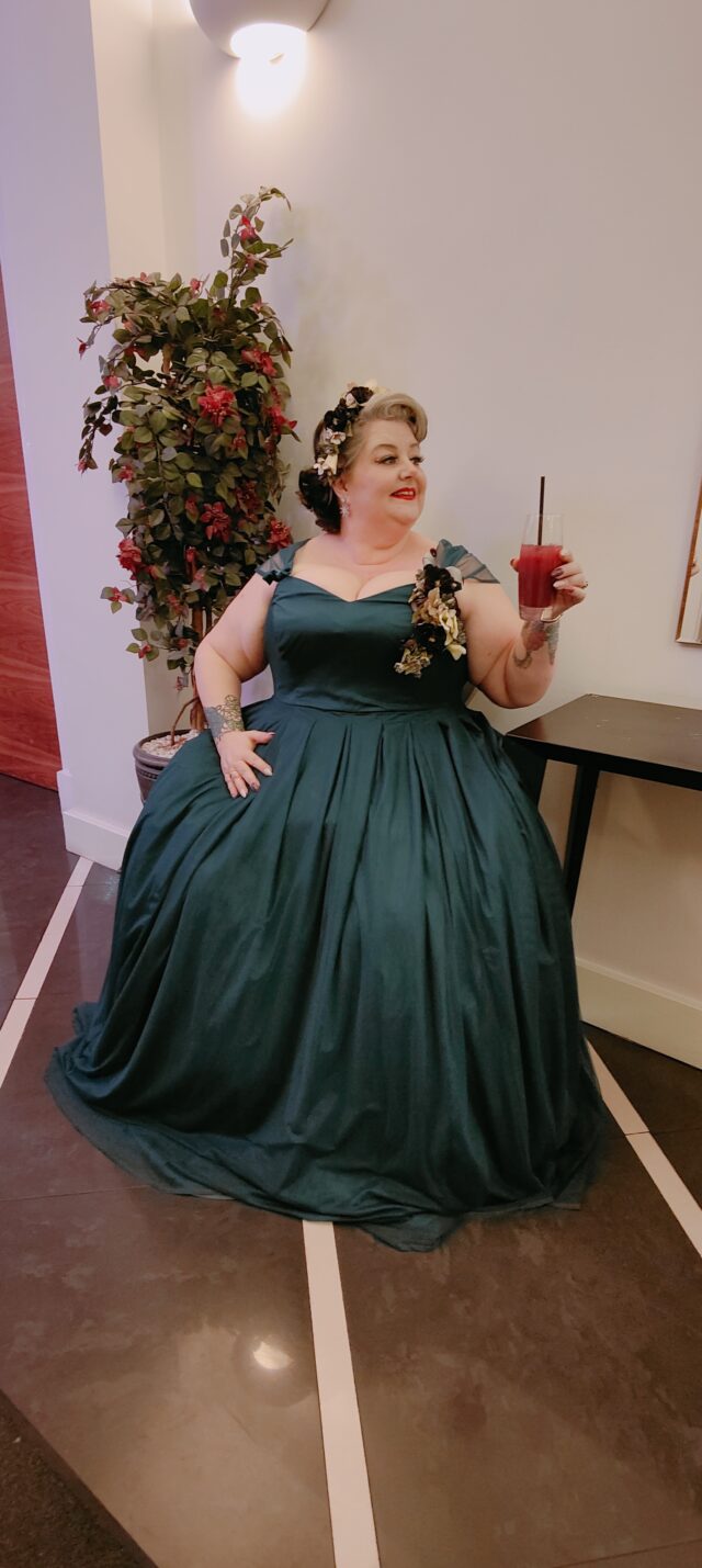 The Earl, The Earl of Doncaster, Vintage Weekend, Vintage Party, Vintage Clothing, Vintage Style, Pin Up Curl, Shein Clothing, Edelweiss Hair, Michaela Betty, Miss Candyfloss, Plus Size Adventures, Plus Size Clothing, Plus Size Vintage, Plus Size Vintage Style, Size 26 Style, Vintage Friends