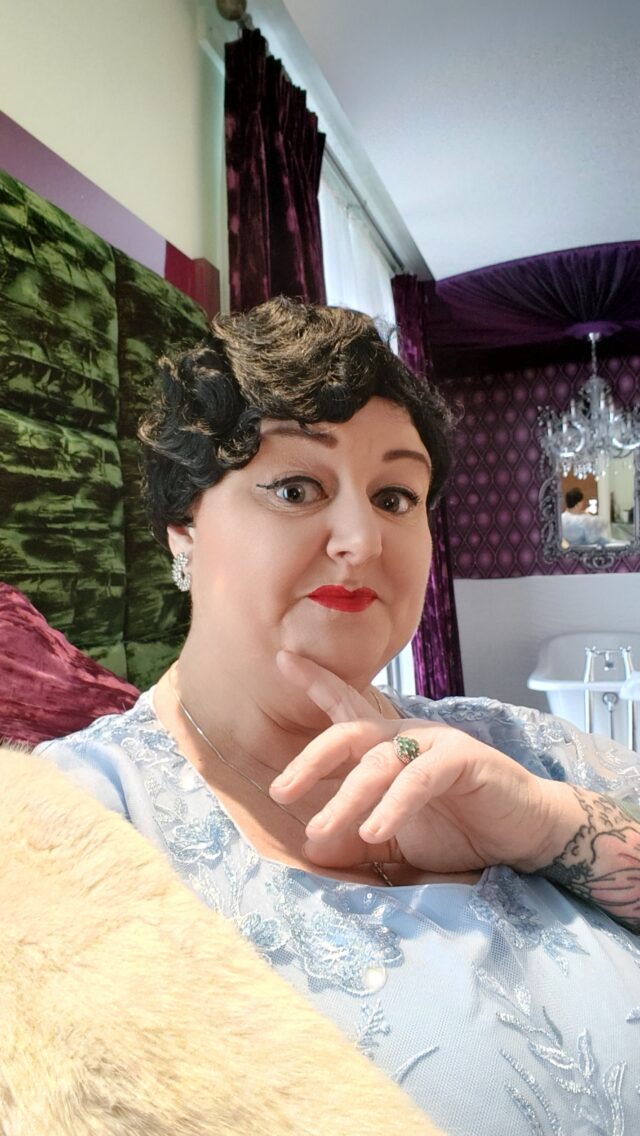 Vintage Events, Vintage Weekends, Vintage Breaks, Earl of Doncaster, Vintage Style, Vintage Clothing, Evening Gown, Ballgowns, Plus Size Clothing, Plus Size Vintage, Plus Size Fashion, Wigs, Fashion Wigs, Wig Wearer, Jessakae, Jessakae Dresses, Shein Clothing, Shein UK, Shein Gals, UK Short Breaks